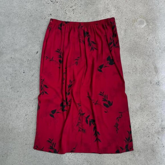 Vintage red floral maxi skirt //plus size - Picture 5 of 6